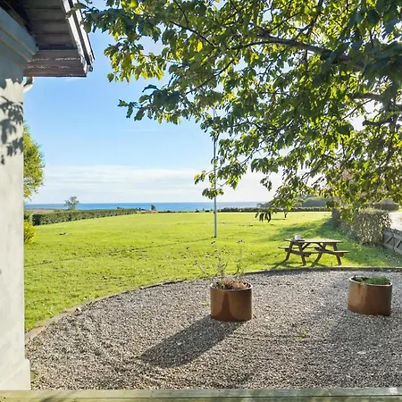 Tatil Evi Pet Friendly In With Wifi Tranekær